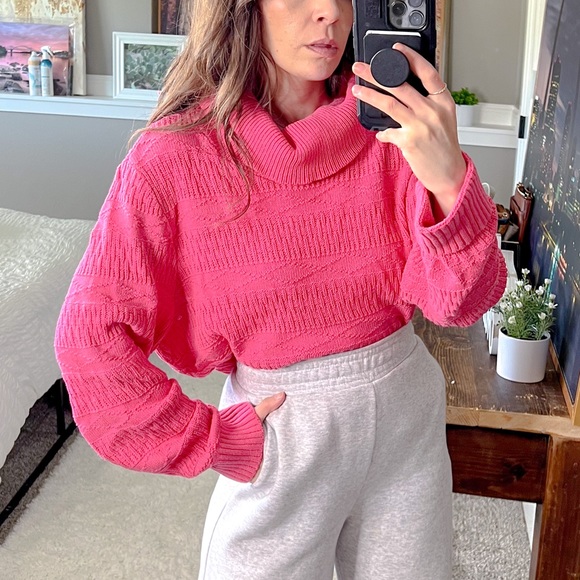 Vintage cowl turtle neck pink Barbie long sleeve chunky knit sweater tunic 8 - Picture 2 of 12